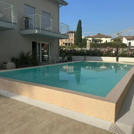 House Al Porto View Apartment Peschiera del Garda